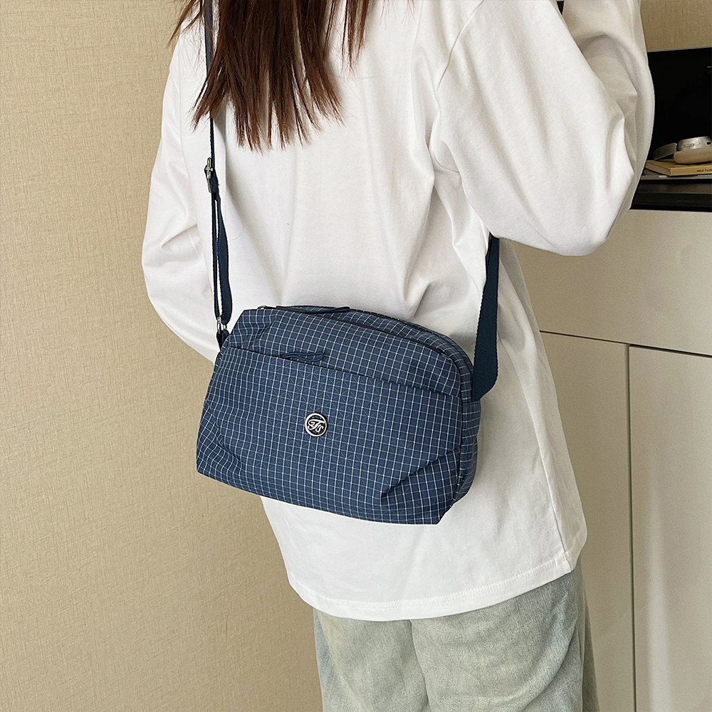 Nylon Crossbody Bag Casual Lightweight & Versatile Sports Shoulder Bag blue