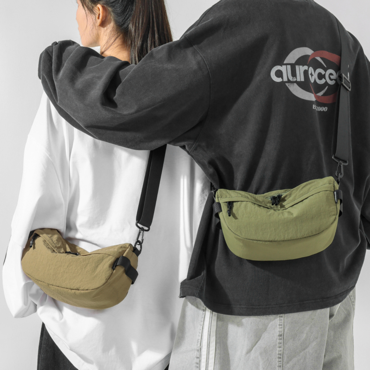 Waterproof Lightweight Nylon Crossbody Bag Trendy Unisex Multi Pocket Phone Bag For Hiking And Shopping khaki