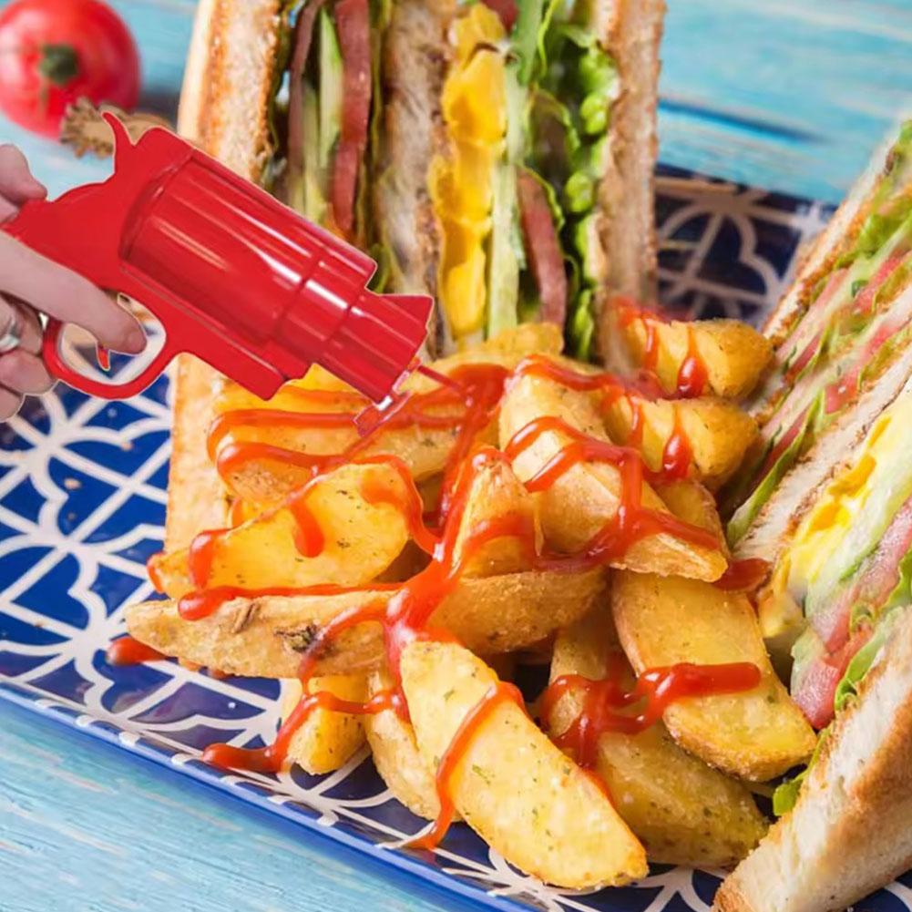 Plastic Sauce Bottle, Creative Kitchen Gun Seasoning Bottle, Squeeze Condiment Dispenser For Cooking Baking 1pc