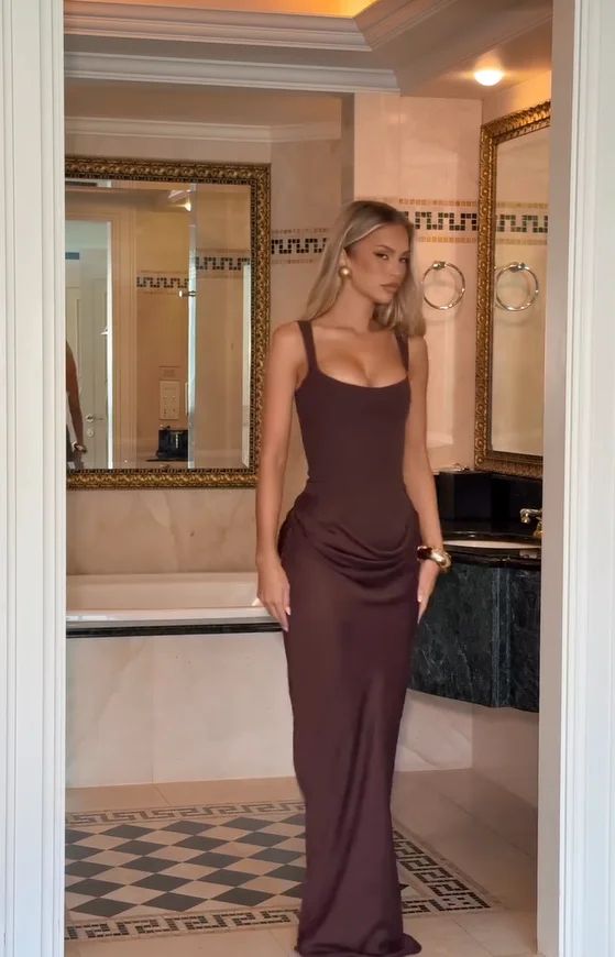 Luxe High Neck Sequin Maxi Dress Elegant Sleeveless Wedding Guest Gown red l(us 08 10)