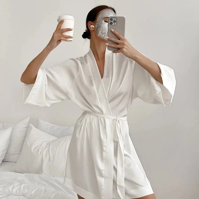 Bridal Bliss Satin Kimono Robe Elegant Bridal Robe For Wedding Morning & Getting Ready royal Blue l