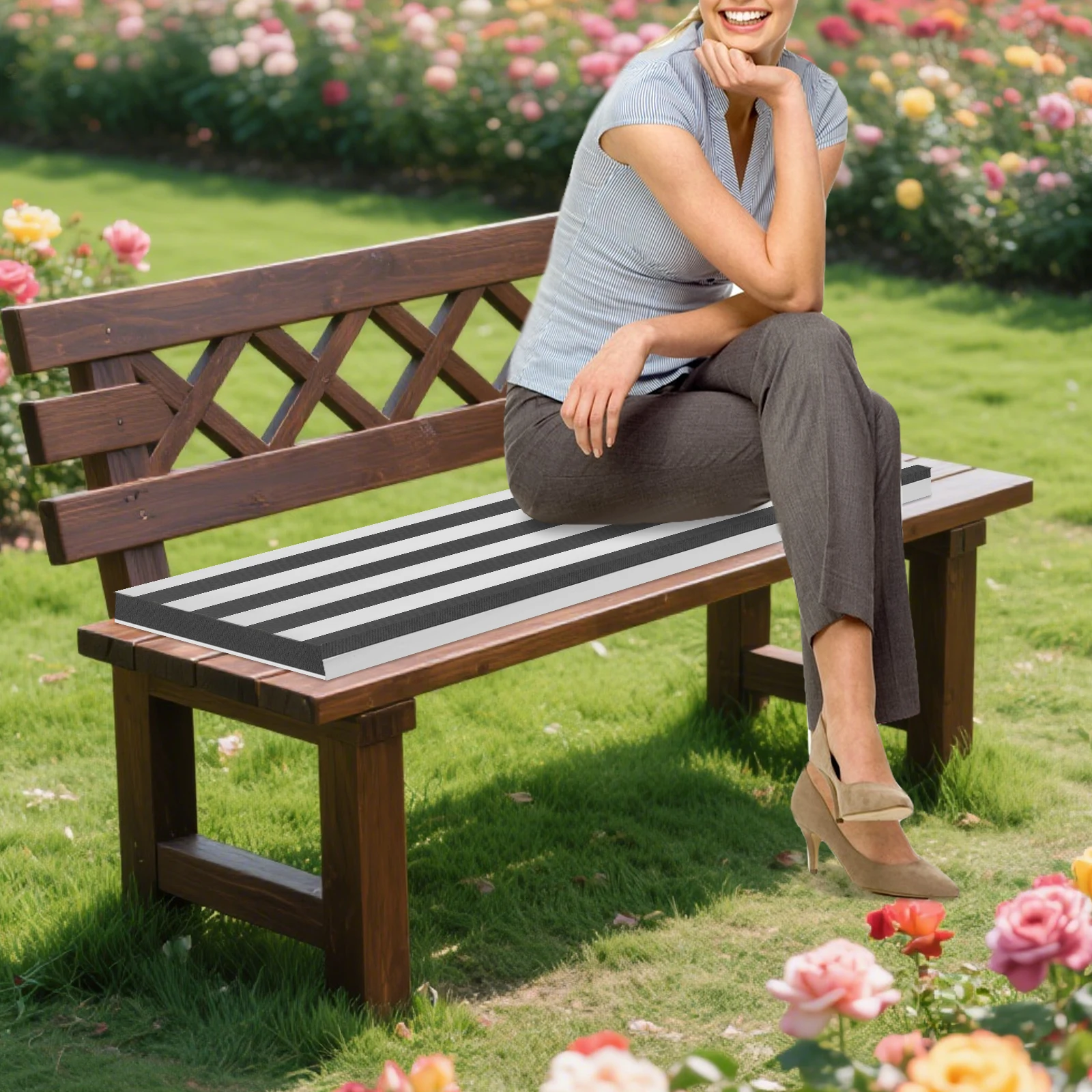 Weiß-Schwarzes Indoor-Outdoor Sitzkissen 100*40*5cm Wasserdichter Waschbarer Bezug Image