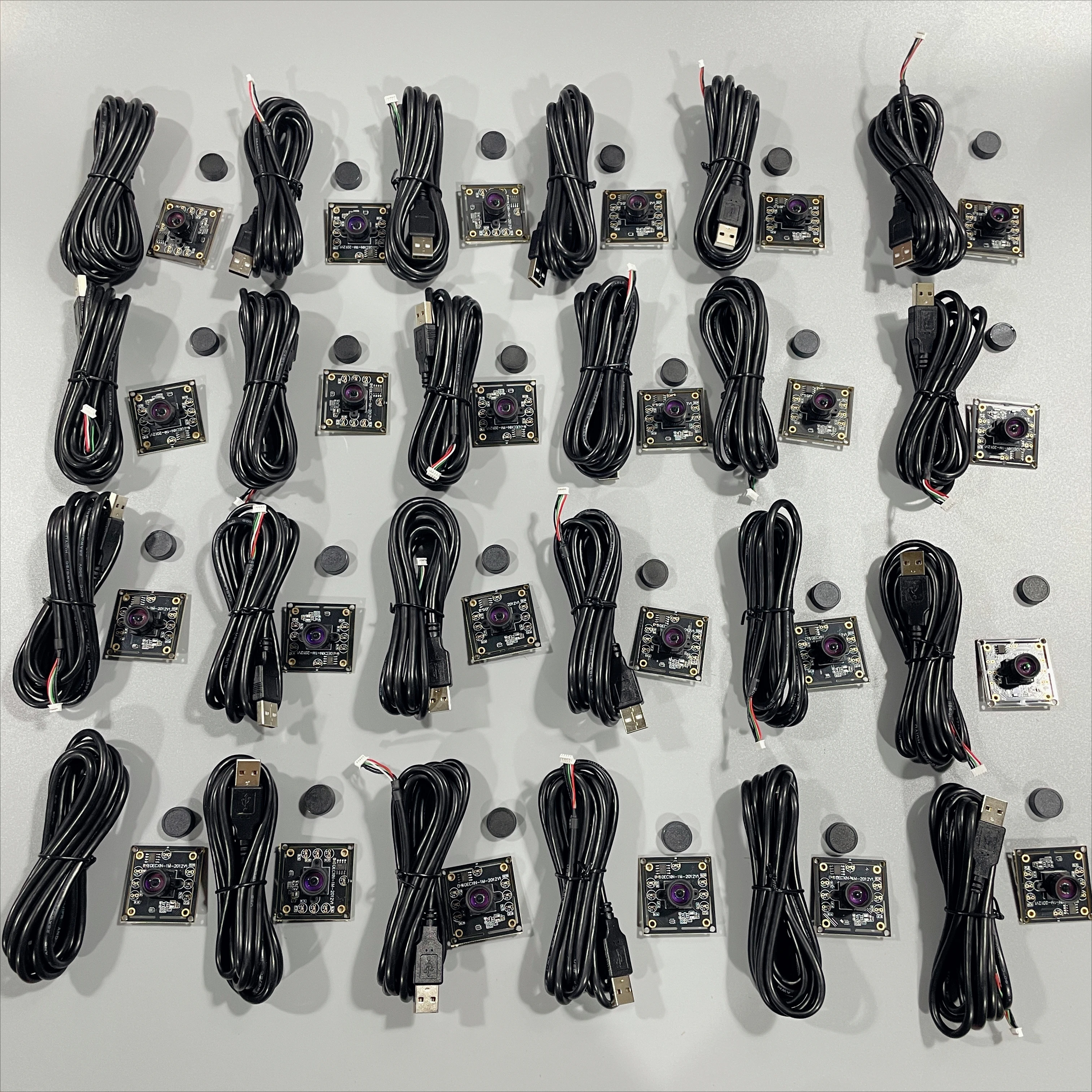 HOT 100-Grad-Kameramodul 1MP OV9732 1280x720 USB Treiberfreier Manueller Fokus, mit 2 Meter Kabel für WinXP/7/8/10 Image