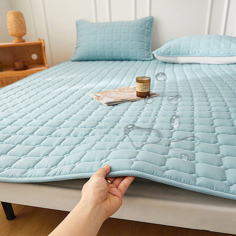 Waterproof Quilted Mattress Protector for Home Bedroom Dormitory, Soft Non-Slip Mattress Pad, Bedding Protection for Bed and Mattress