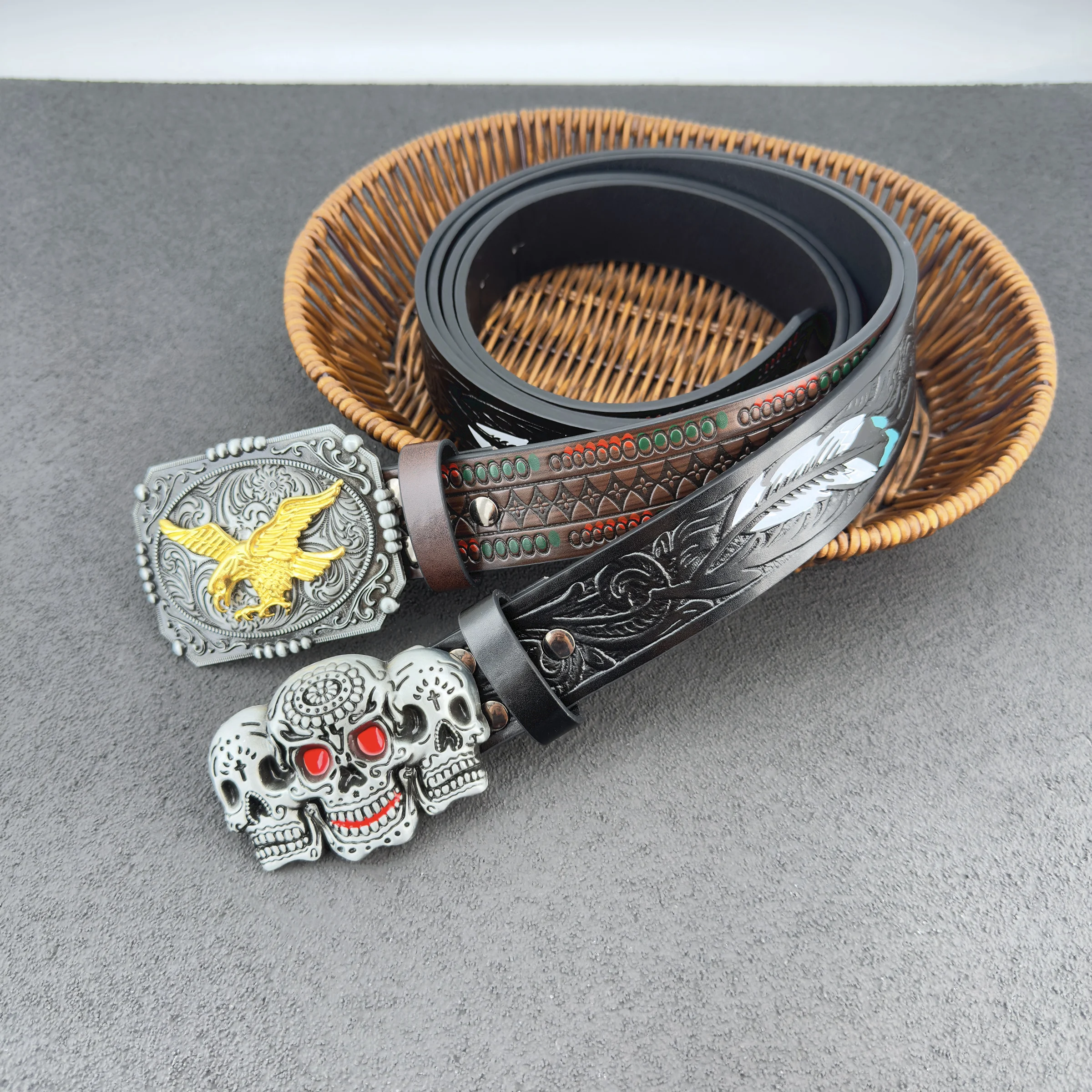 1-teiliger dunkler Horrorschädel im Western-Cowboy-Stil, großer geschnitzter Adler, geprägte Schnalle aus Zinklegierung, modischer Punk-Taillengürtel f Image