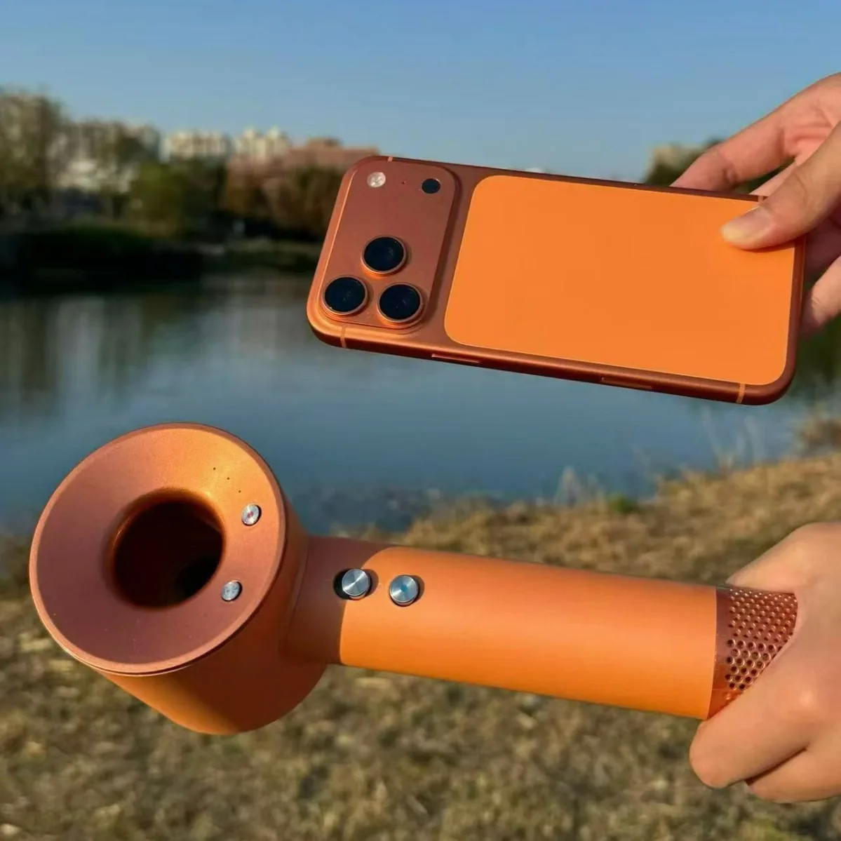 Hochleistungs-Haartrockner mit negativen Ionen, blattlos, hohl, für den Hausgebrauch, mit doppelter magnetischer Saugkraft, hohe Geschwindigkeit. Image