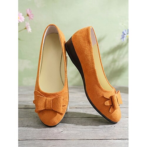 Grüne Ballerinas mit Schleife zum St. Patrick's Day – bequeme, lässige Slipper mit niedrigem Absatz im festlichen irischen Stil, ideal für Paraden, Partys, Feiertage und das Büro. Alltagsoutfits Image