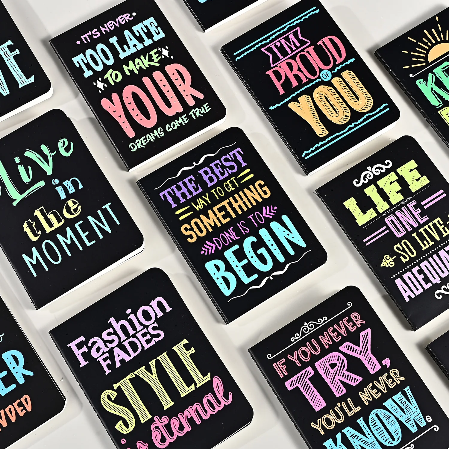 Bview Art Randomly 1 Stück 16 Blatt Vintage Stitch Bound A6-Notizbuch – tragbarer, handlicher Notizblock im Taschenformat für Journaling und Notizen Image