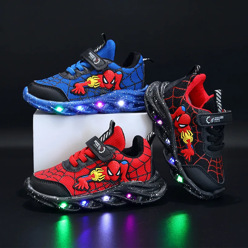 LED Casual Turnschuhe Rot Schwarz Für Frühling Jungen Cartoon Mesh Outdoor Schuhe Kinder Beleuchtete Nicht-slip Schuhe Größe 21-30
