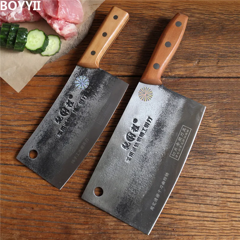 Altmodisches chinesisches Küchenbeilmesser, traditionelles handgefertigtes geschmiedetes Messer, Schneidemesser aus Kohlenstoffstahl, Griff aus Rosenholz Image