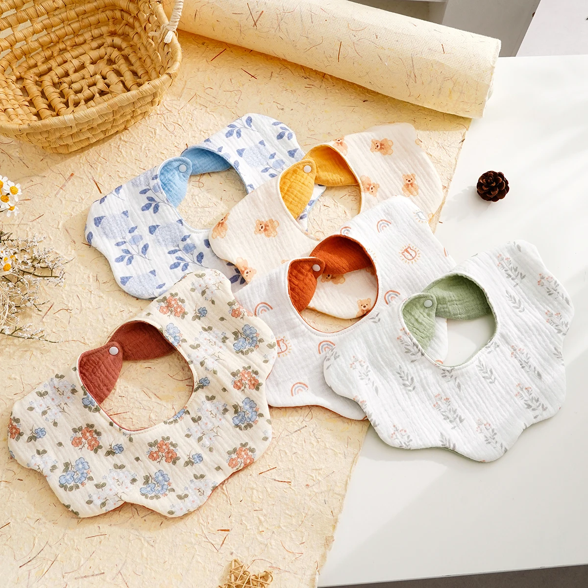 Happyflute 1 Stück Lätzchen für Neugeborene, Spucktücher, saugfähiges Bandana, Sabberlätzchen zum Zahnen und Sabbern, Babylätzchen aus 100 % Baumwolle Image