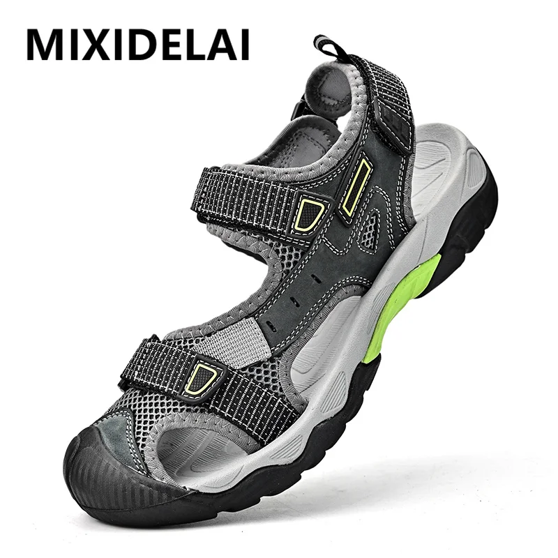 Nuovi sandali da uomo estivi Scarpe casual romane da esterno Sandali da trampoliere Scarpe da ginnastica piatte antiscivolo Sandali da spiaggia da uomo di grandi dimensioni 38-46