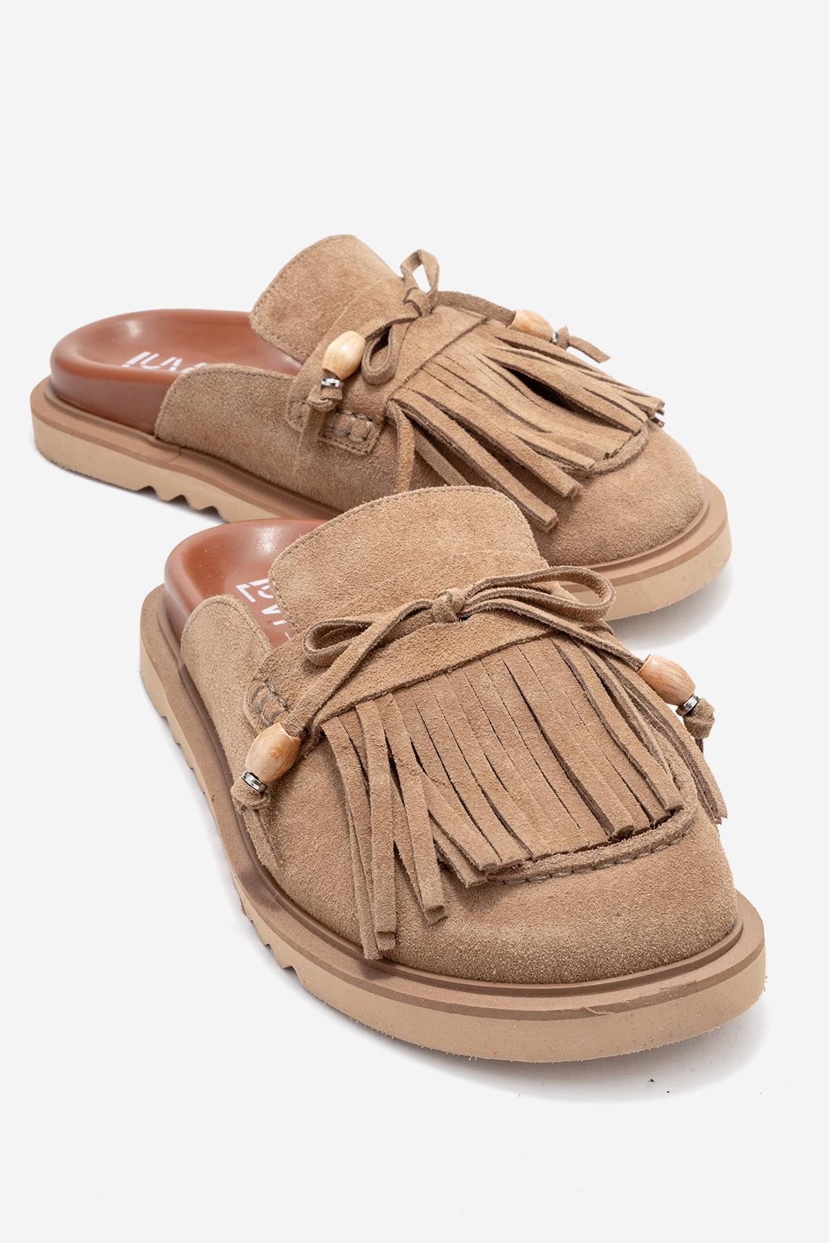 Carol Leder-Pantolette mit Quasten EU 36