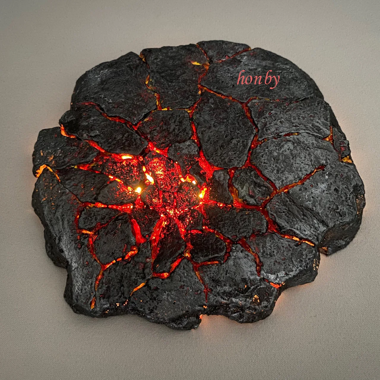 Harz Modell Plattform Basis Produktion Effekt Von Soldat Szene Flamme Glowing Magma Effekt DIY Diorama Kit Modellierung Basis Image