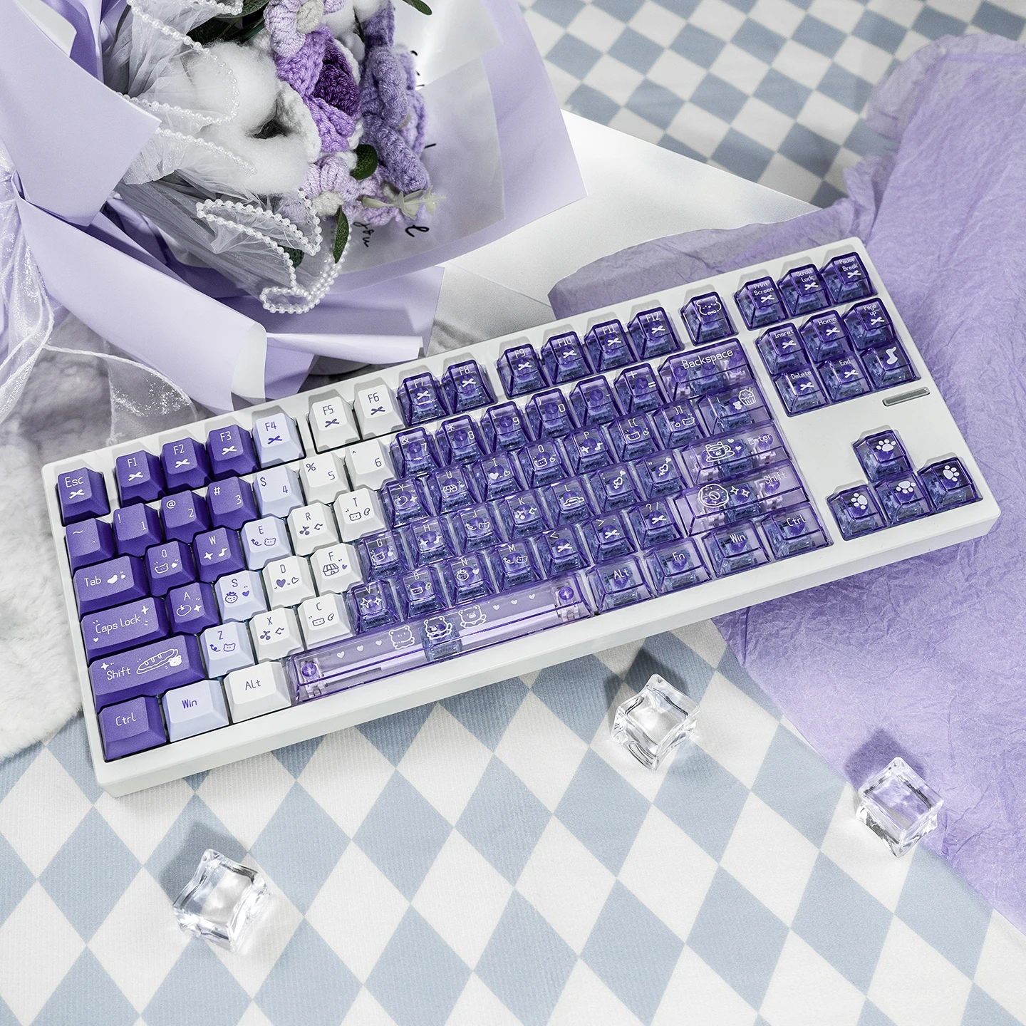 150-Tasten-Tastenkappen mit Farbverlauf in Lila, transparent, niedlicher Stil, PC + PBT-Tastenkappen, Kirschprofil, Dye-Sub-Tastenkappen für mechanische MX-Tastatur Image
