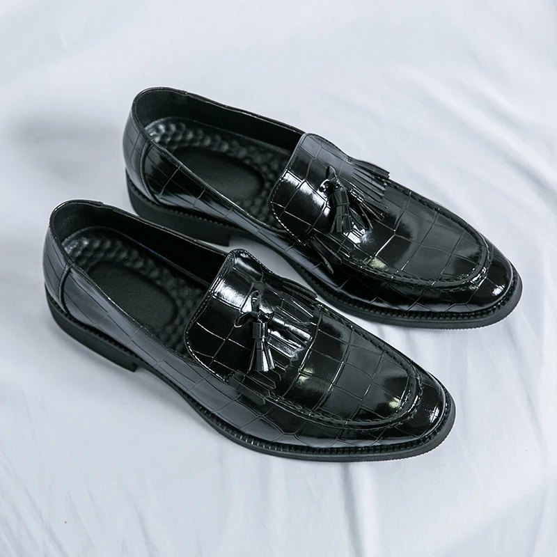 Hohe Qualität Leder Quaste Schuhe Männer Mode Weiche Mokassins Männer Müßiggänger Herren Wohnungen Luxus Marke Schuhe Fahren Schuh Plus Größe 46