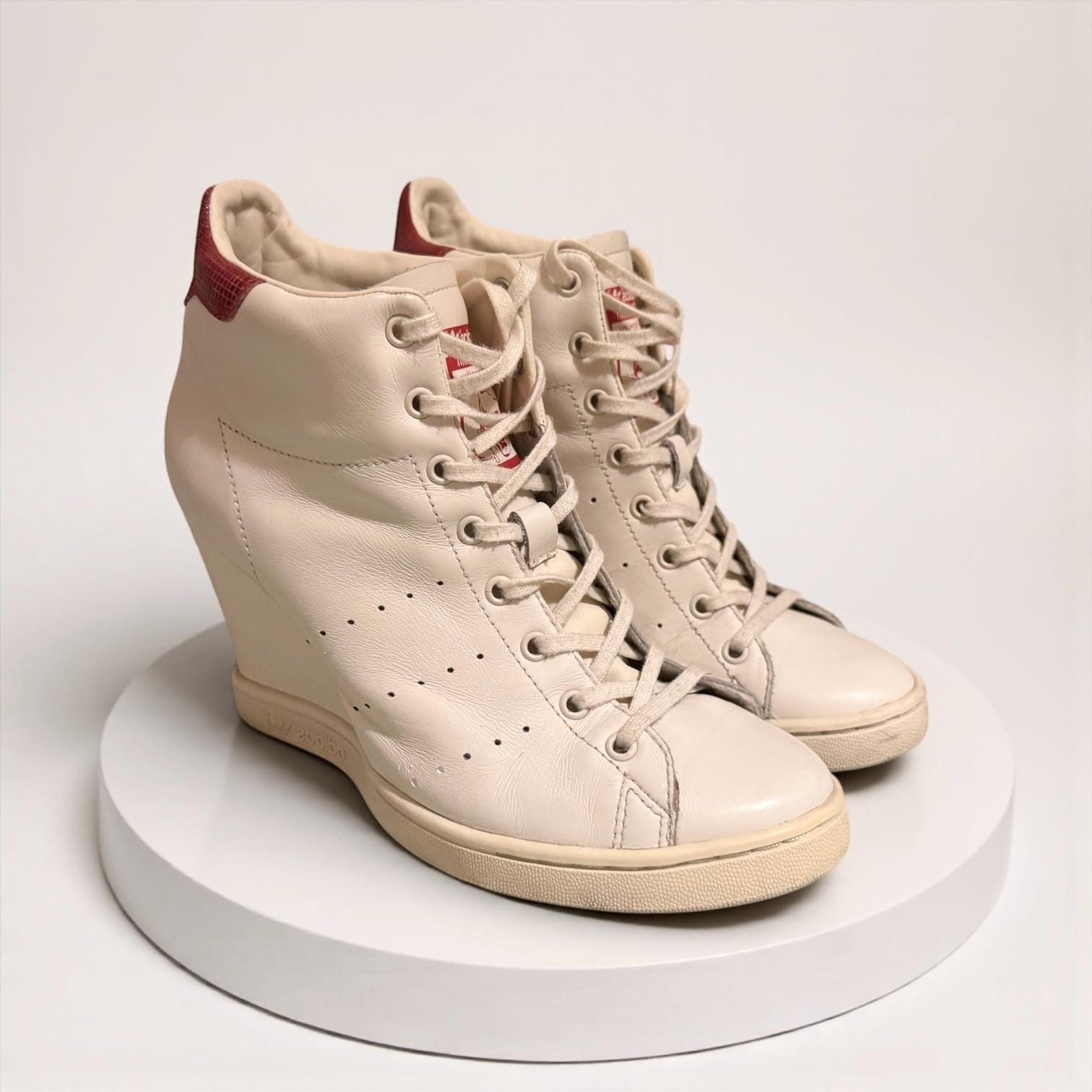 Adidas Stan Smith Wedge Sneakers EU 41 1/3 | Scarpe da ginnastica alte con plateau in pelle color crema Y2K | Rare sneaker con tacco nascosto