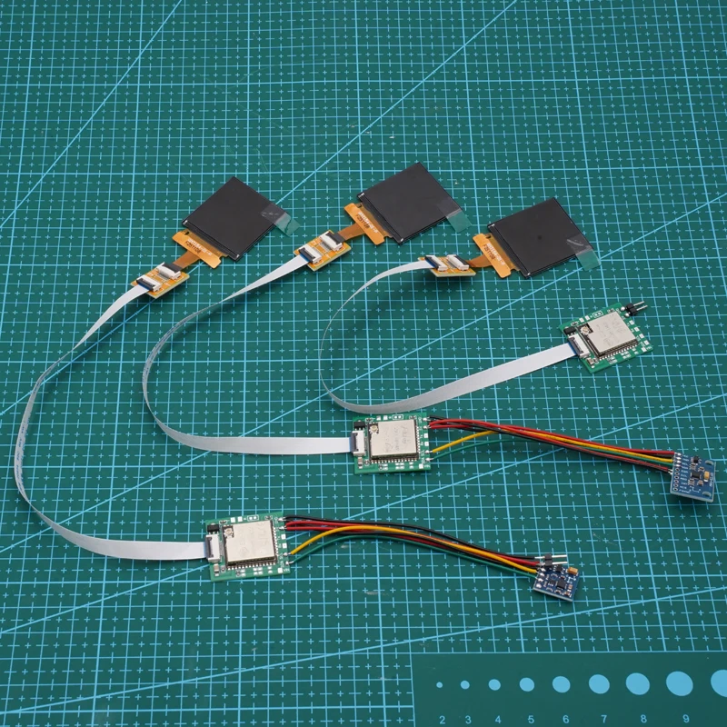 RC-Flugzeugmodell-Simulator Cockpit-Armaturenbrett 1,54'' Instrumententafel Flugrichtungsanzeige/Kompass/Radar-Schnittstelle On-Screen-Display