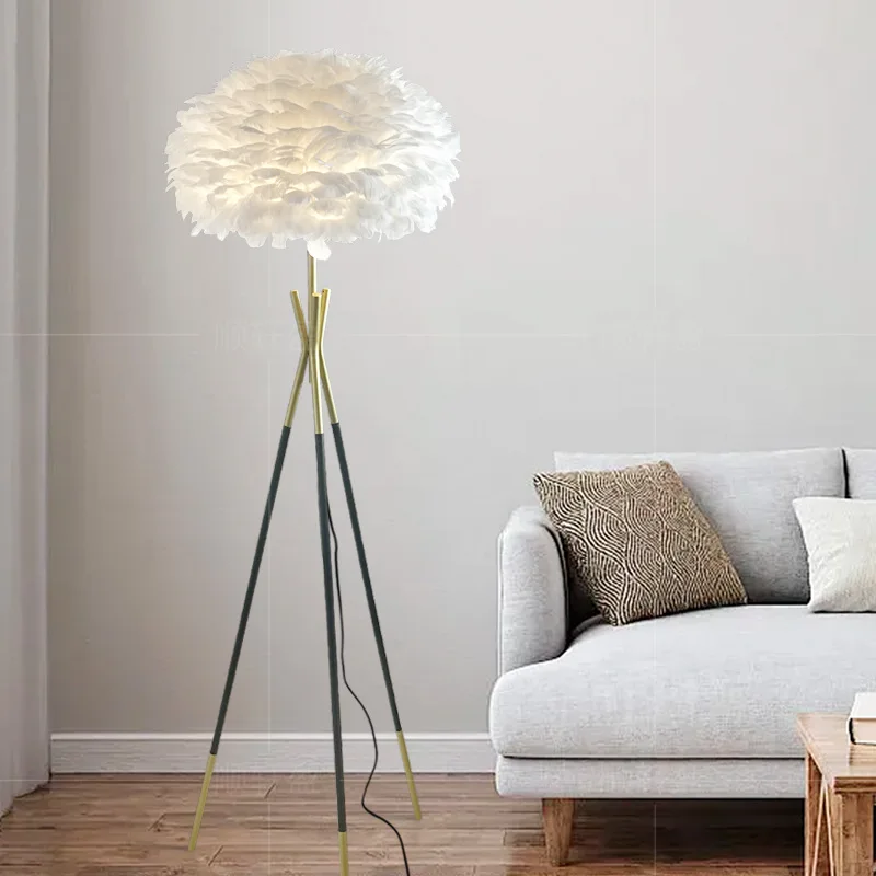 Moderne High-End-Feder-Stehlampe, verwendet für Wohnzimmer, Sofa, Schlafzimmer, Nachttisch, Stehlampe, Innenbeleuchtung, Fußlampe, Salon