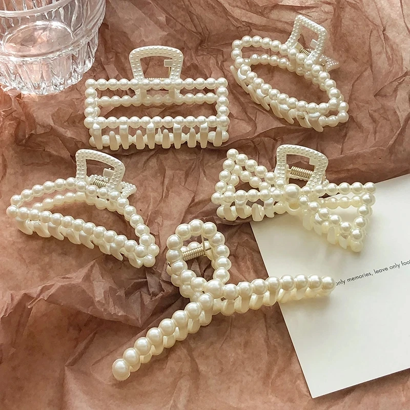 Artigli per capelli con perle d'imitazione coreana per le donne Clip per capelli geometrica Clip per capelli grande Clip per squalo Clip per capelli con testa posteriore accessori per capelli