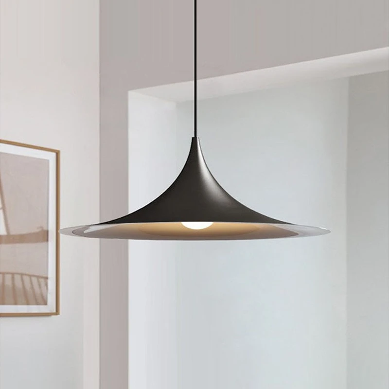 Skandinavien Pendelleuchte Hochwertige dänische Lampe Moderner minimalistischer Kronleuchter Bunte Lampe Bar Esszimmer Hängeleuchte Raumdekoration