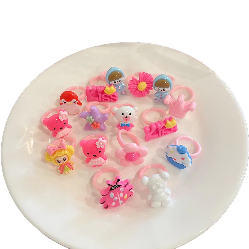 MIO anello giocattolo Per bambini ragazza simpatico cartone animato di plastica piccolo anello Set 16 pezzi Per Set animali di frutta in stile casuale