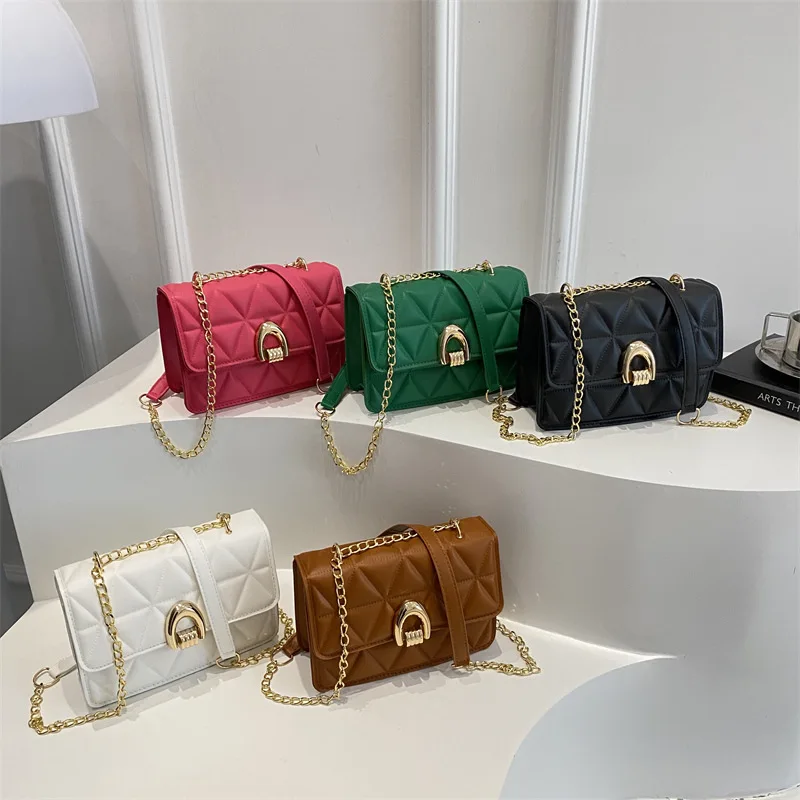 Borsa a tracolla testurizzata da donna Primavera-Estate 2026 Nuova Borsa Versatile a Spalla e a Tracolla Piccola Borsa Quadrata Retrò