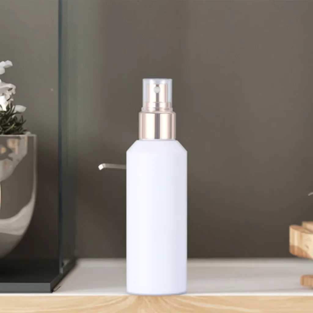 Commercio all'ingrosso 100ml bottiglie Spray per animali domestici nebbia Fine cosmetica confezione vuota plastica per la cura della pelle 120ml 150ml di dimensioni per ciglia finte