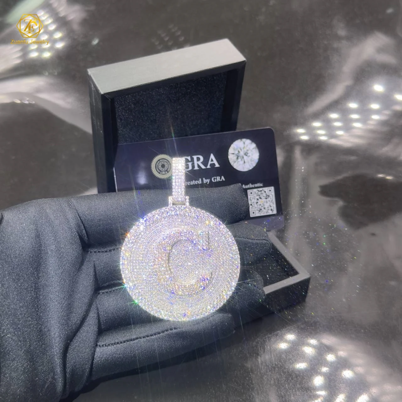 Prezzo all'ingrosso gioielli Hip Hop 2 pollici ghiaccio fuori Moissanite ciondolo solido 925 in argento Sterling VVS collana con lettera di diamante ciondolo