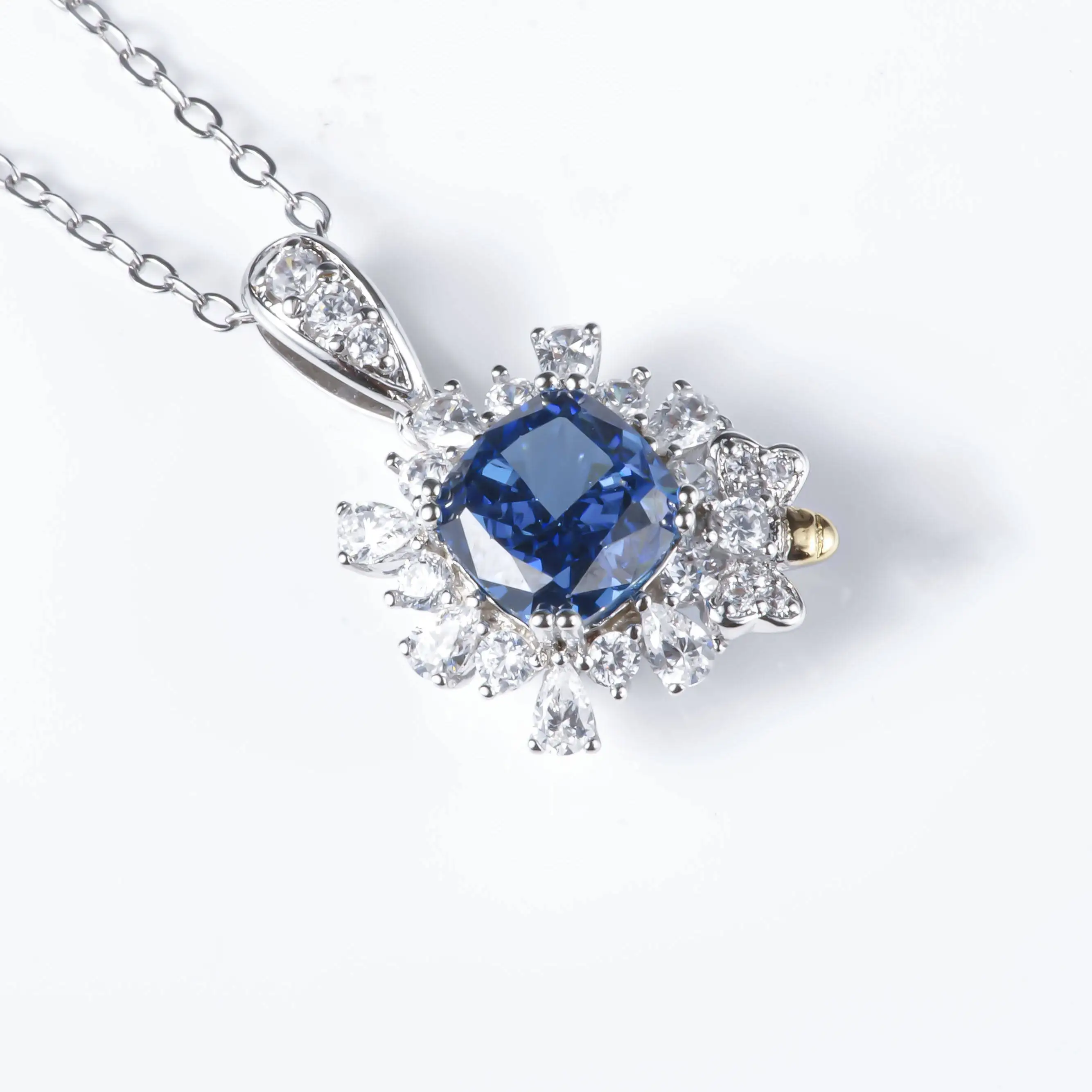 S925 in argento Sterling ad alto cristallo di carbonio collane principessa taglio quadrato con diamanti collana pendente da donna