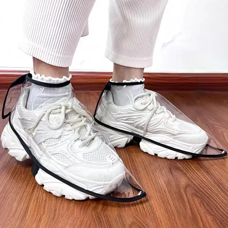 1 Paar transparente Schuhüberzüge für Friseursalons, staubdicht, wasserdicht, für Friseure, rutschfest, einfach zu tragen und zu entfernen Image