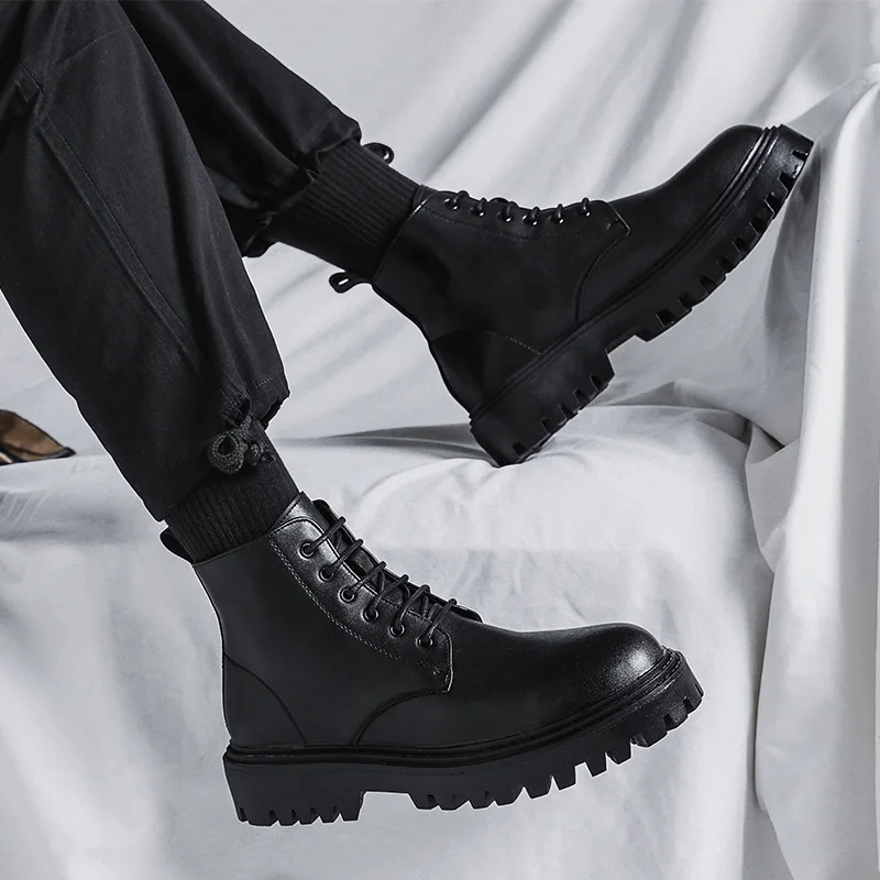 Männer High Top Stiefeletten Designer Marke Komfortable Dicken Boden Casual Schuhe Mann Leder Stiefel Motorrad Stiefel Botas