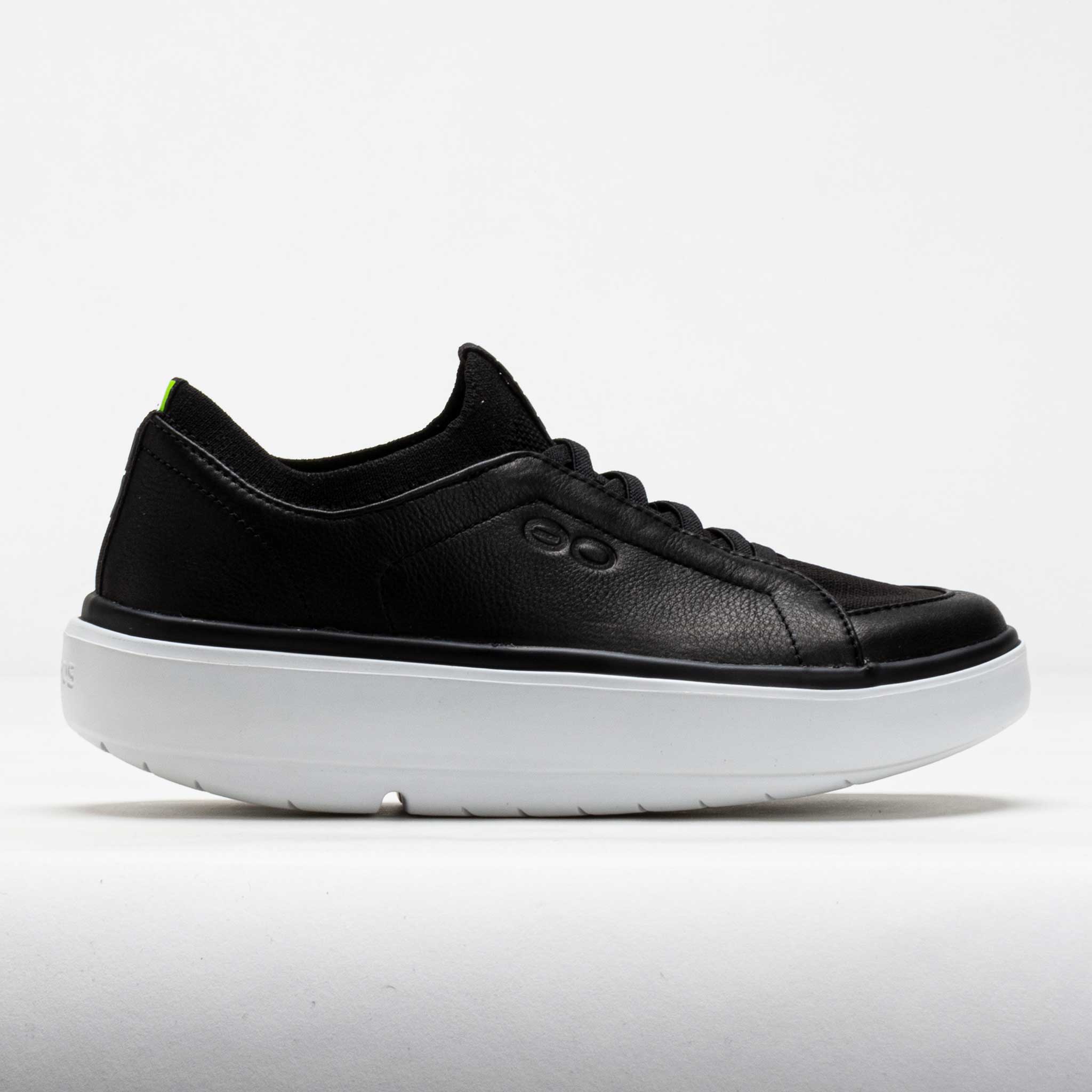 OOFOS Club+ Leather Women's Walking Shoes White/Black