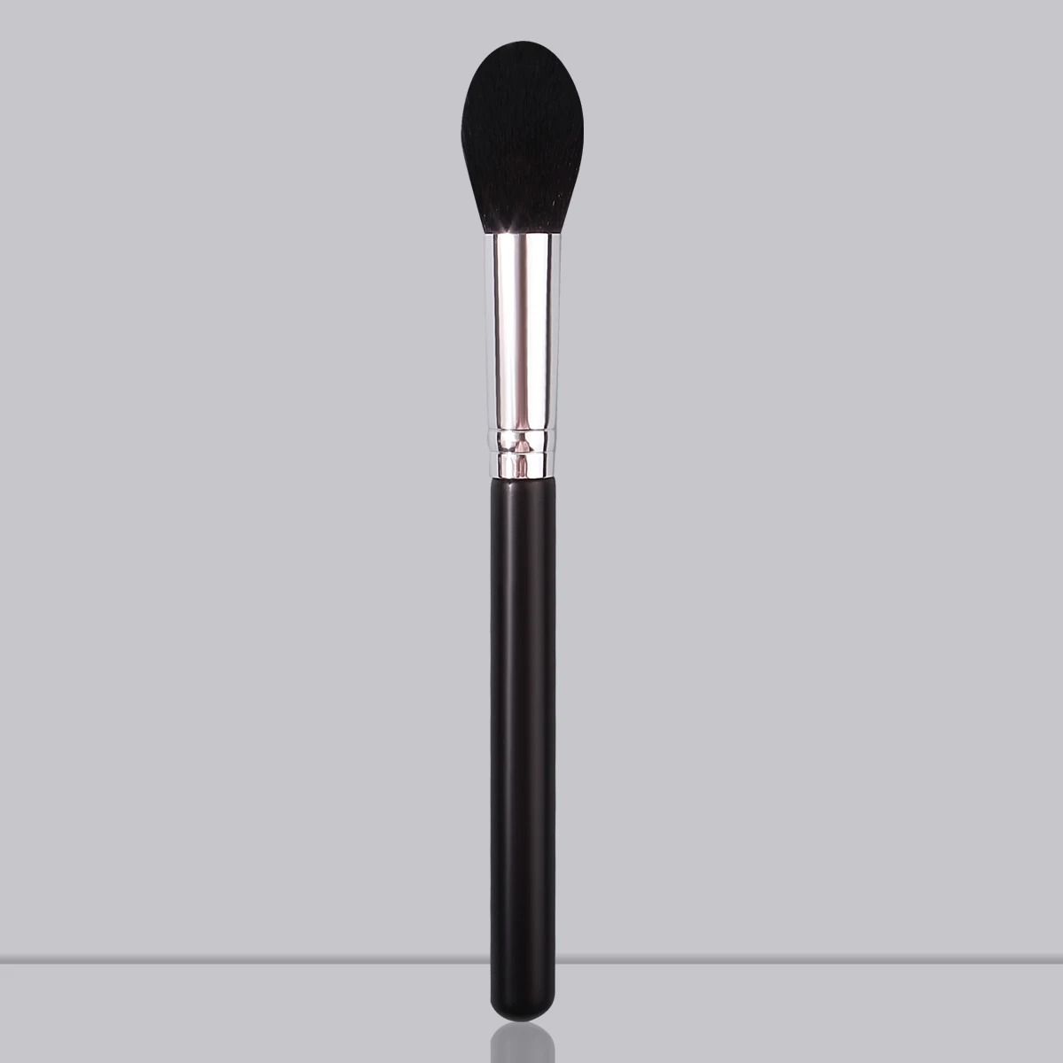 High Quality Soft Flame Makeup Brush Professional Highlight Smudge Blush Multi Purpose Beauty Tool High Quality Soft Flame Makeup Brush Professional Highlight Smudge Blush Multi Purpose Beauty Tool