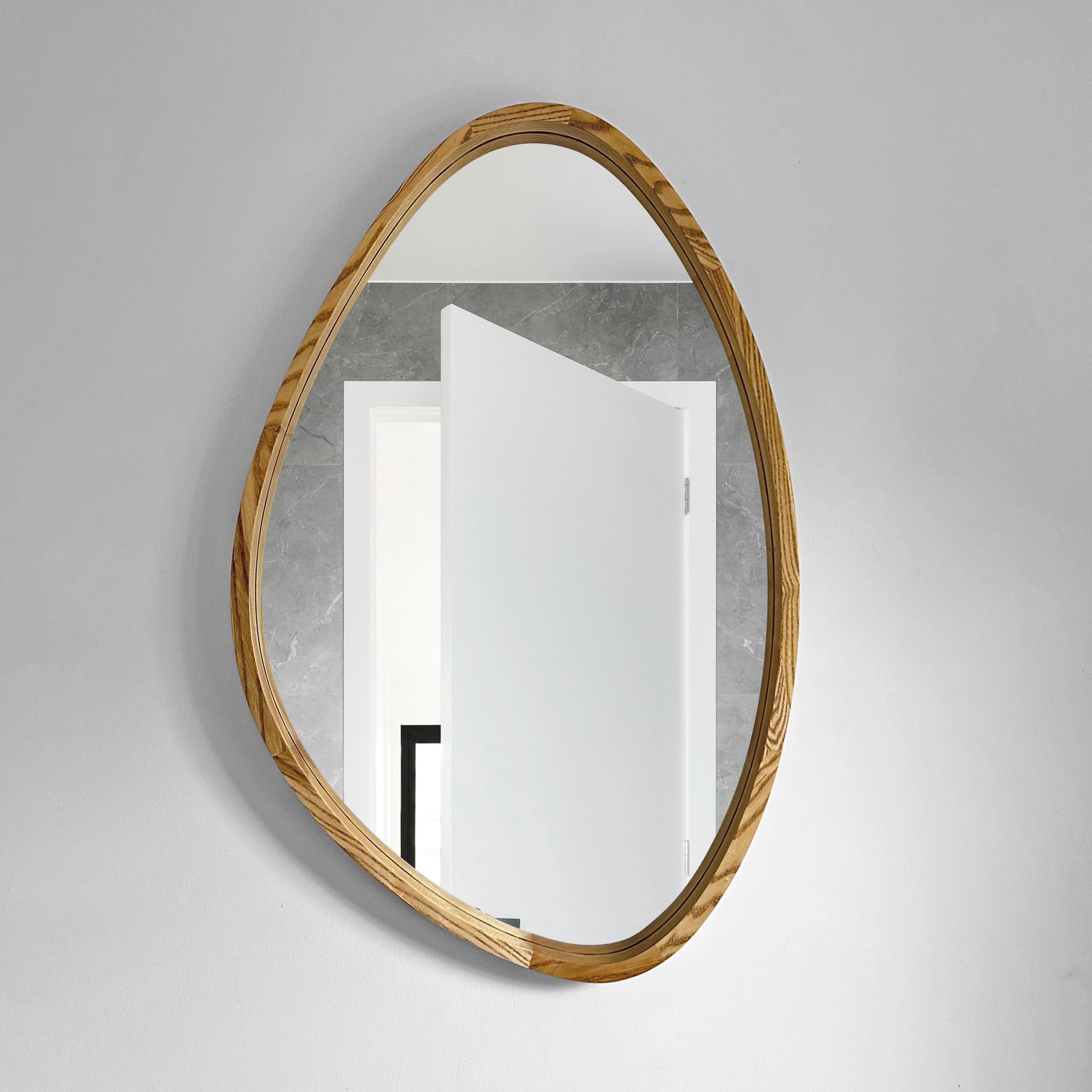 Specchio da parete asimmetrico a goccia in legno / Specchio da bagno / Cornice in noce, rovere e frassino / Dimensioni personalizzate, decorazione boh