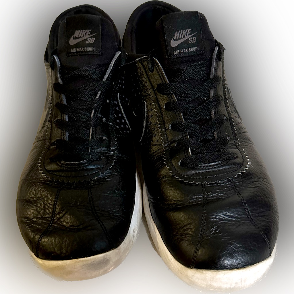 Nike Shoes | Men’s Nike Sb Air Max Bruin Vapor L Black Leather Sz:10.5 Very Nice! | Color: Black/White | Size: 10.5