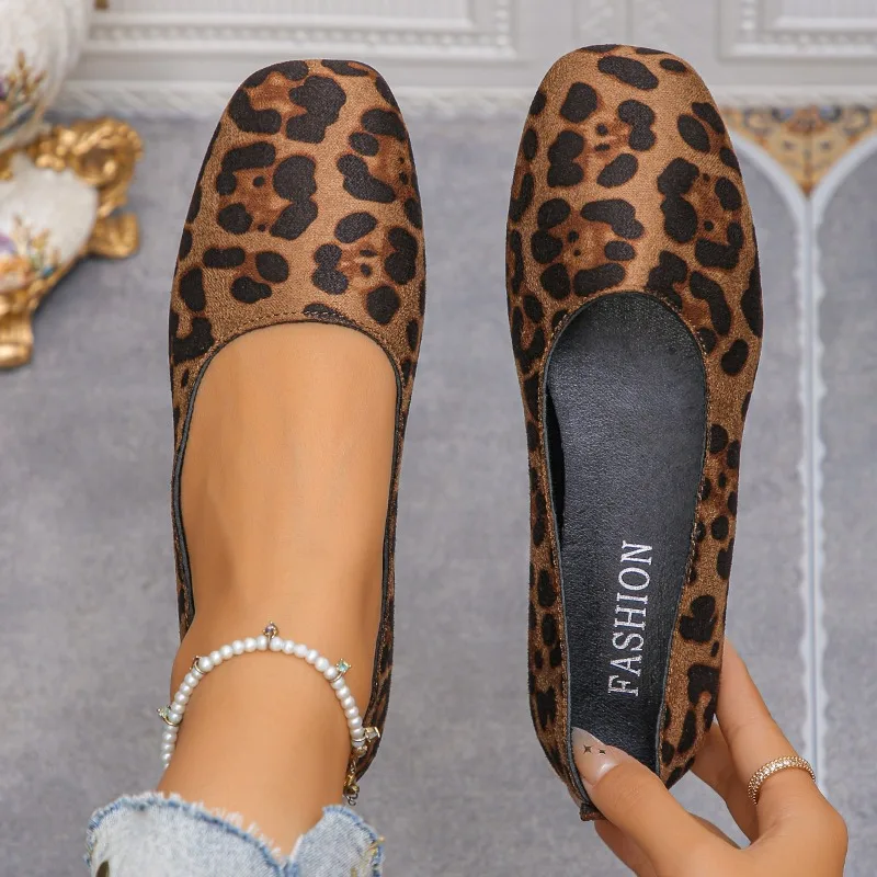 Flache Freizeitschuhe für Damen mit Rundzehe & Ballerinas – Niedliche Wildleder-Kirchenschuhe und elegante, weichsohlige Komfortschuhe für Mütter