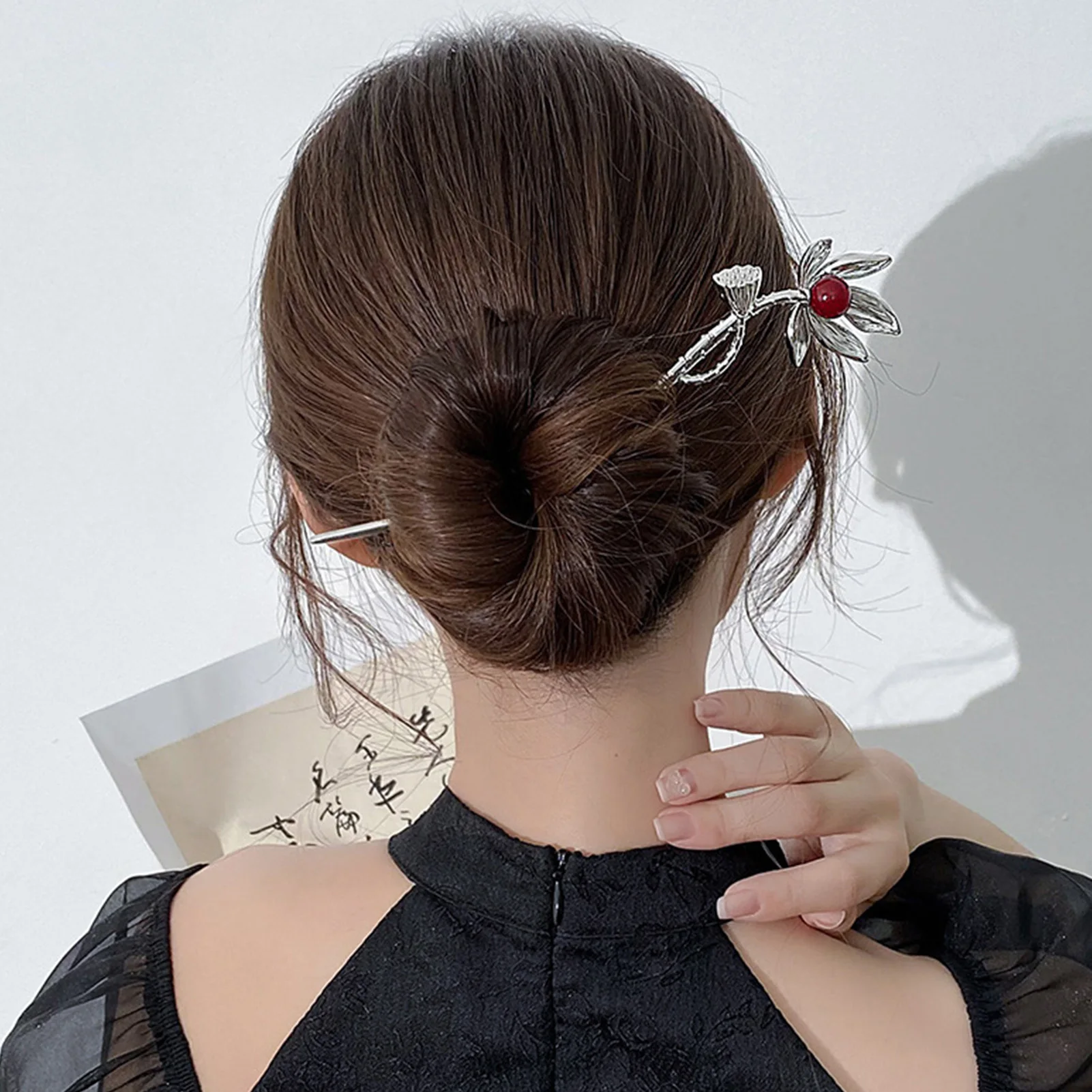 Elegante Blumen-Haarnadel im chinesischen Stil, Metall-Lotus-Haarstab für Hochsteckfrisuren, Haarschmuck für Mädchen, trendige Haaraccessoires Image