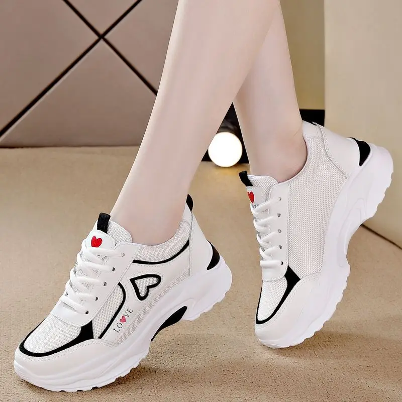 2023 frühjahr Neue Ankunft Frauen Casual Schuhe Atmungsaktive Wanderschuhe Air Mesh Leichte Laufschuhe für Frauen Chunky Turnschuhe