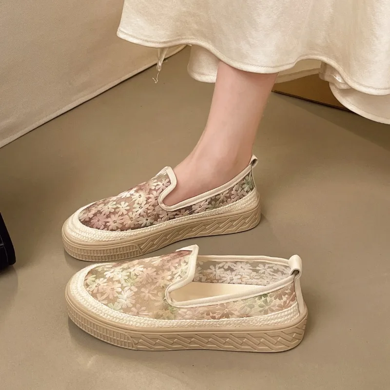 Neuheiten Sommer 2026: Damen Casual Slip-On Schuhe – Stylische Rundzehen-Flats (Gummisohle) – Elegantes Schuhwerk für Kleider