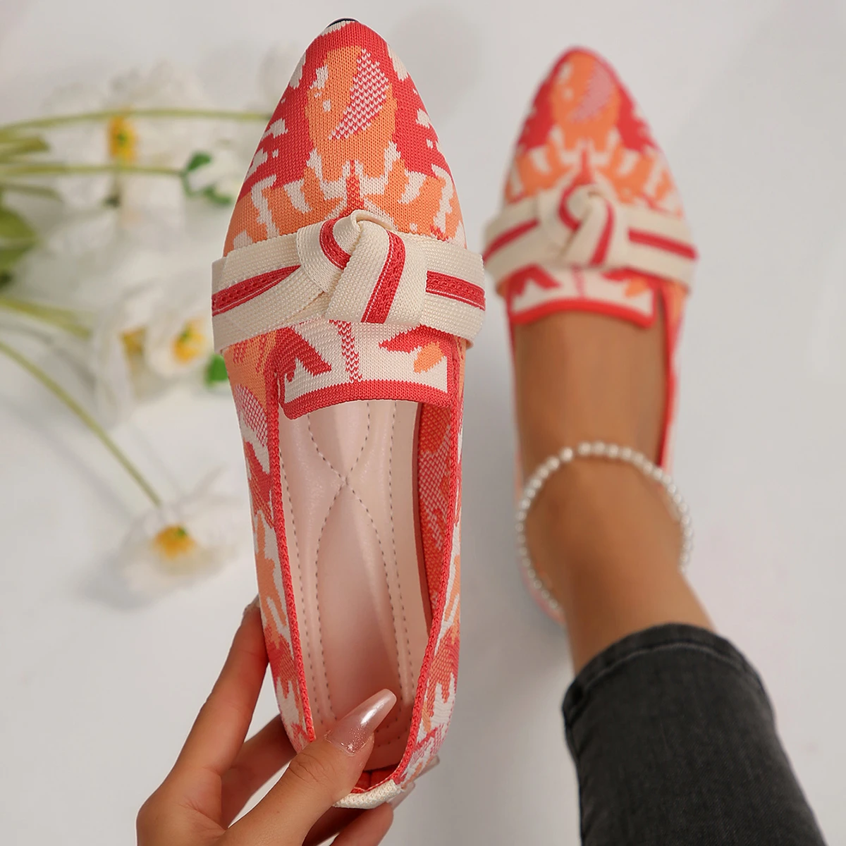 Mesh-Slip-On-Schuhe mit Schleife, atmungsaktive Freizeitschuhe, bequeme flache Schuhe, modische spitze Schuhe in großen Größen, Einzelschuhe für Damen, große Größe 43