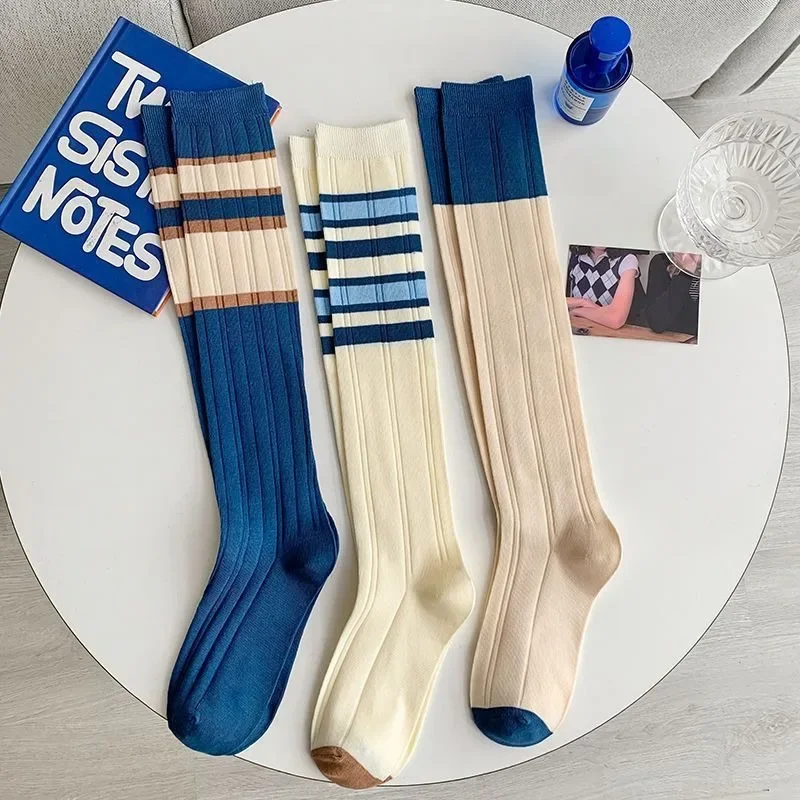 1/3 Paar klassische gestreifte Studenten-Wadensocken im College-Stil, schlankmachende Socken, Kindersocken, lässig und bequem, dünnes Design Image