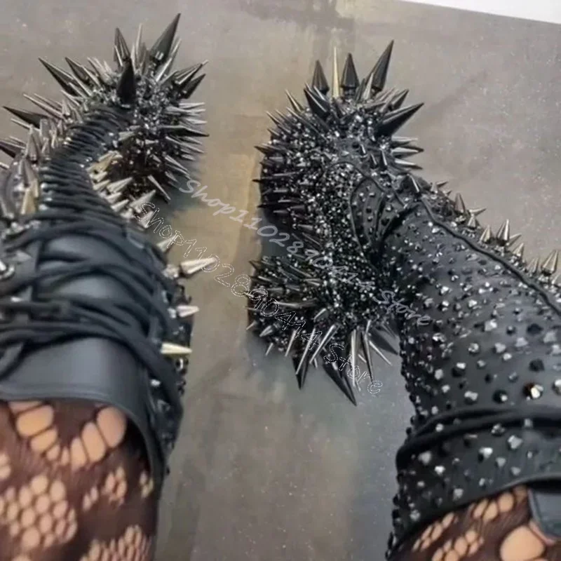 Metall Spikes Schwarz Nieten Kreuz Gebunden Stiefel Seite Zipper Frauen Schuhe Chunky High Heels Sexy Party Bankett 2024 Zapatos para Mujere