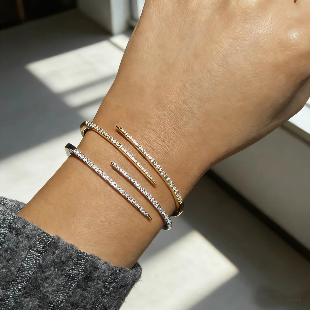 2026 Neues Klassisches Funkelndes Kubisches Zirkonium CZ Offenes Armband für Damen Modischer Beliebter Schmuck Geschenk für Party Hochzeit Image