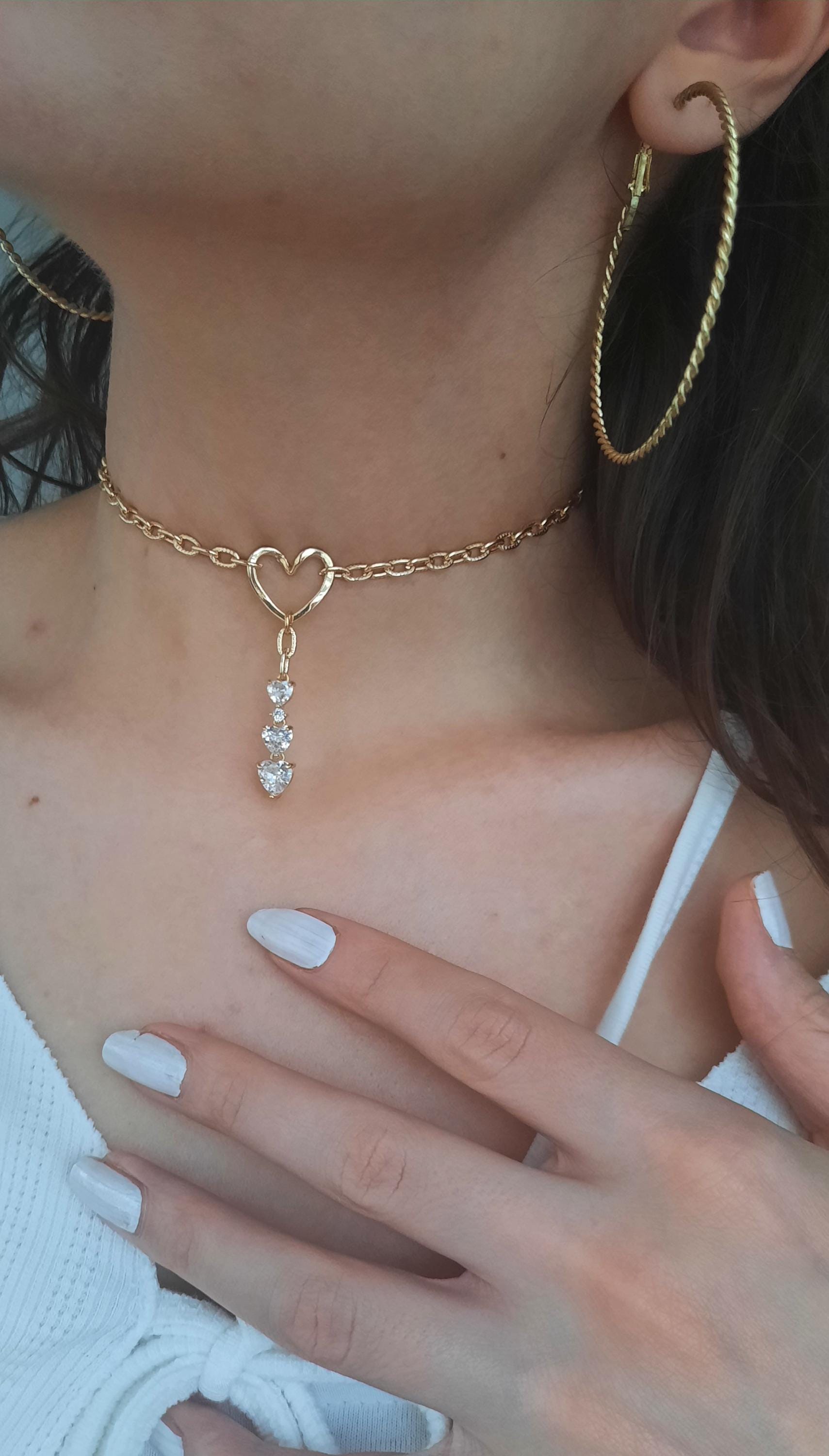 Collana girocollo a cuore in oro, girocolli, collana a girocollo, collana girocollo a cuore, collana girocollo con strass, girocollo con cristalli, ac