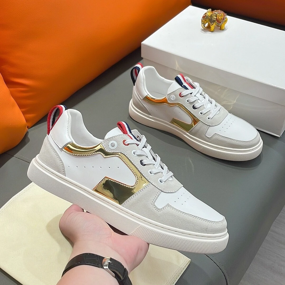 Luxusmarke Herrenschuhe aus Vollnarbenleder Handgefertigte TB Trendige Freizeitschuhe mit Kalbsleder-Futter Geschenke für Feiertage Sportschuhe