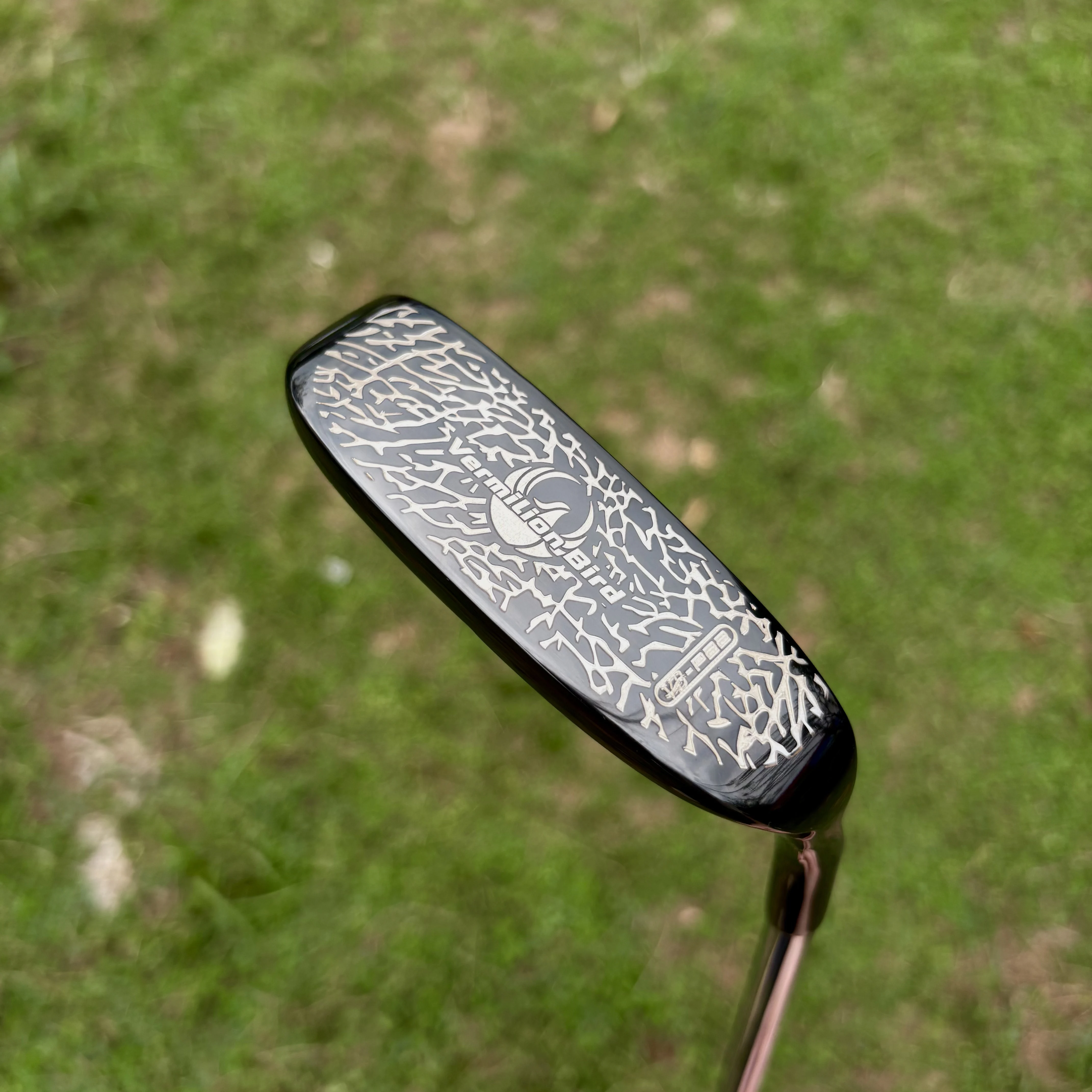 Vermilion Bird Golf Putter CNC-Gefräster Edelstahl Leichtgewichtiger High-MOI Mallet Putter Hohe Verzeugsamkeit Ausrichtungshilfe Image
