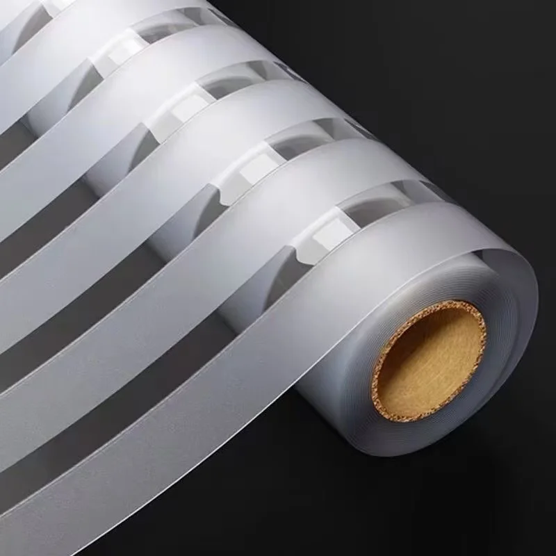 Horizontale gestreifte Glasfensterfolie, Sichtschutz, mattierter Glasfensteraufkleber, halbtransparenter, undurchsichtiger Aufkleber, geeignet für die Küche Image