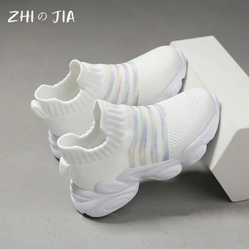 Slip-On-Socken-Schuhe für Kinder, lässige Sportschuhe aus Mesh für Teenager, leichte und bequeme Laufschuhe, Größe 27–40