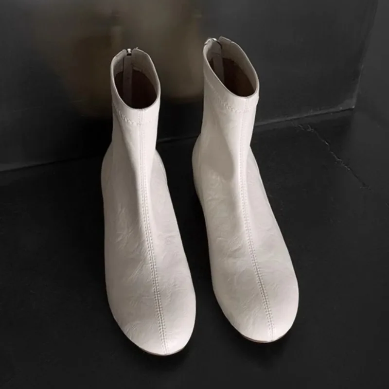 Frauen Wohnungen Kurze Stiefel Winter Mode Leder Frau Schuhe 2025, Designer Chelsea Elegante Stiefeletten Gemütliche Designer Zapatos Mujer